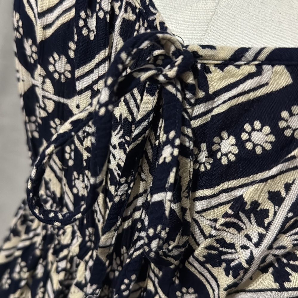 Angie brand-Pop Over Dress-Sz M-Rayon-NavyWhite/Floral-Boho Chic-Deep V Neck - Picture 4 of 11